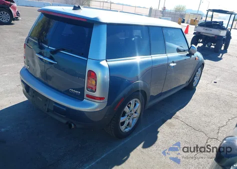 2010 Mini Cooper Clubman из США, поврежденный, VIN WMWML3C59ATX39057